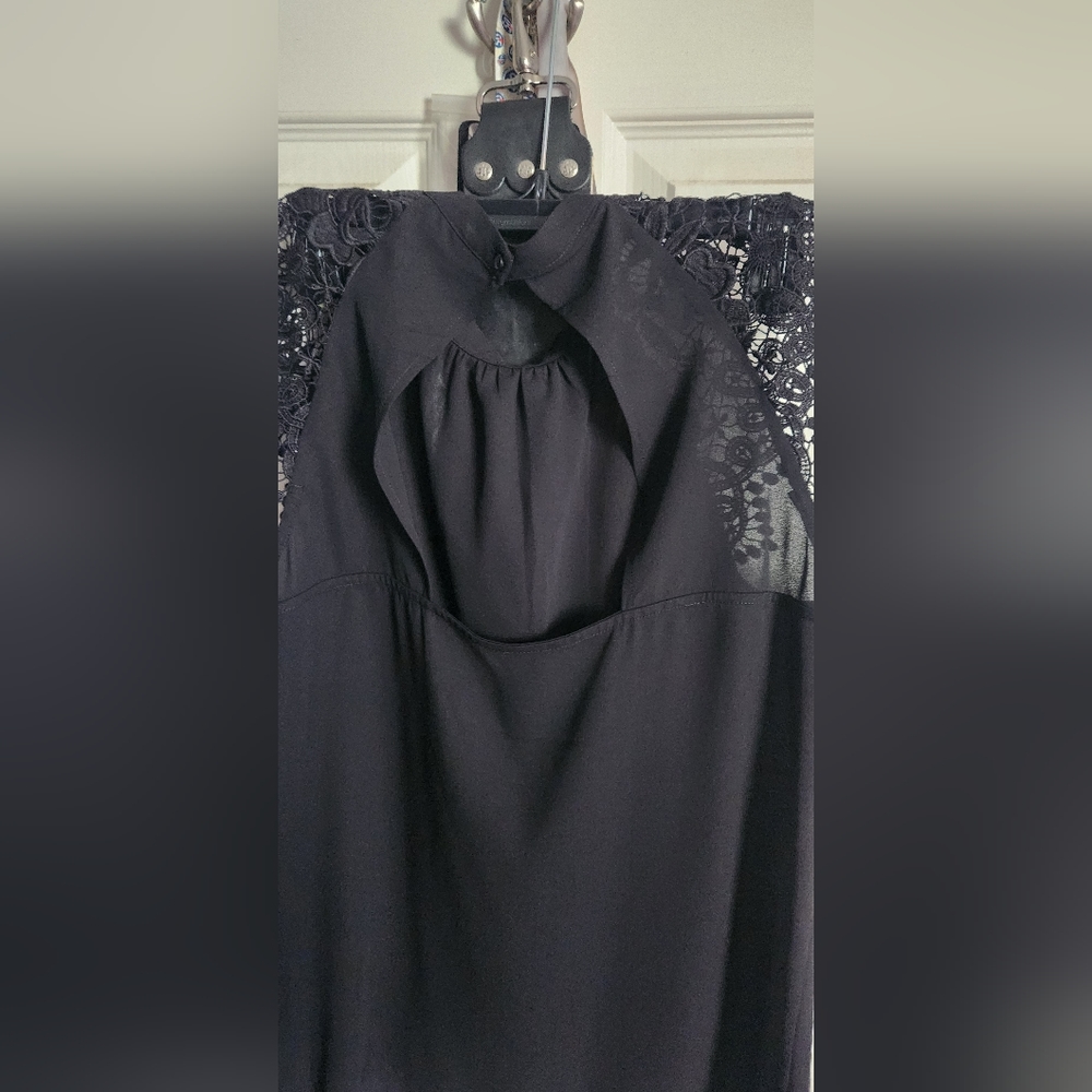 Women's  Top
